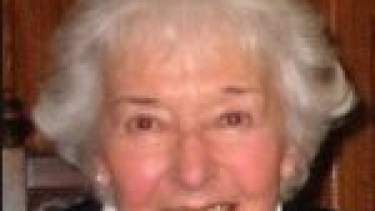Mme Jacqueline Galipeau