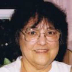 Mme Thérèse Blais