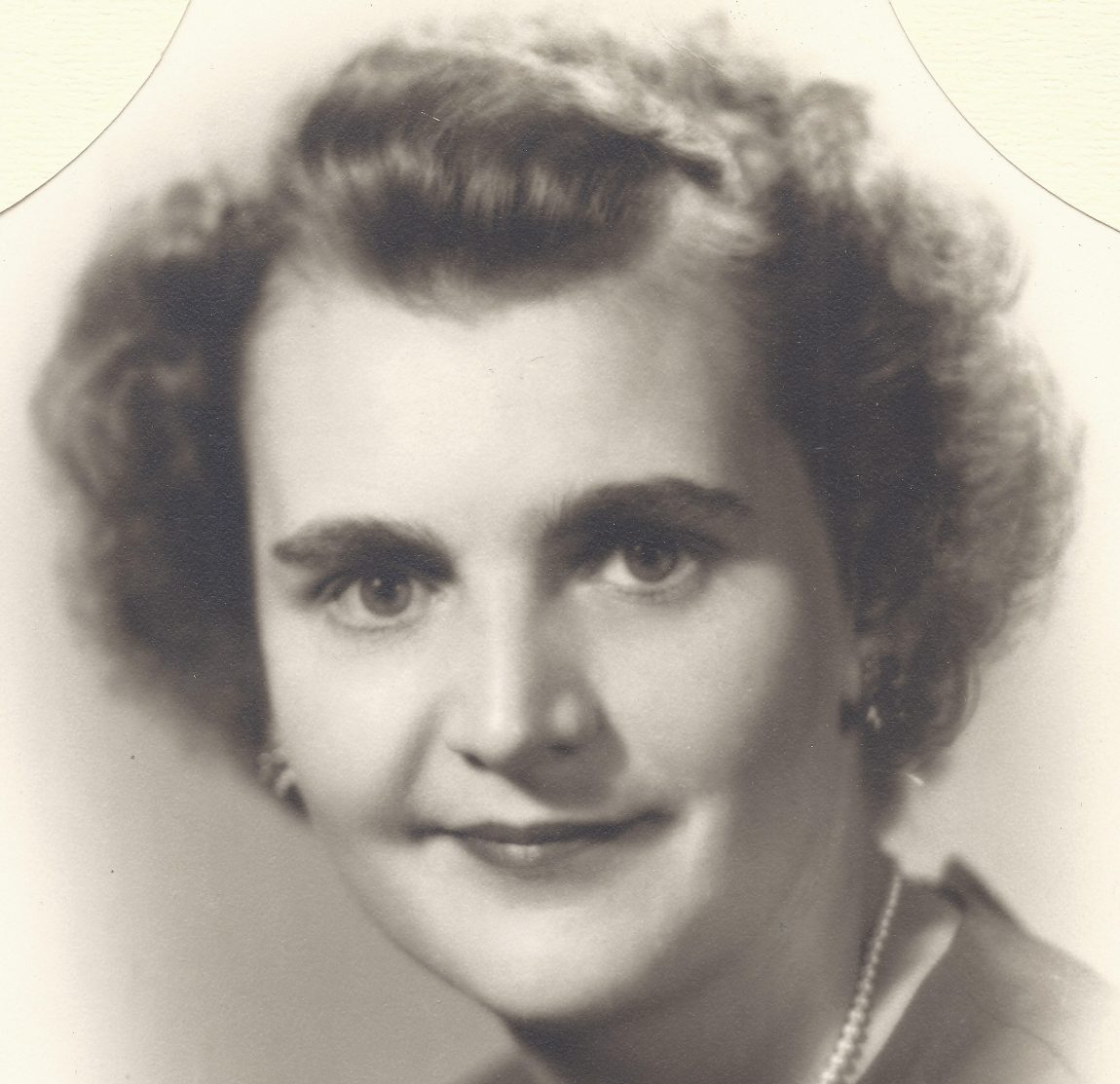 Agnès-Clermont-2.jpeg