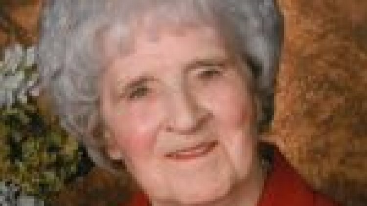 Mme Ruth Nadeau