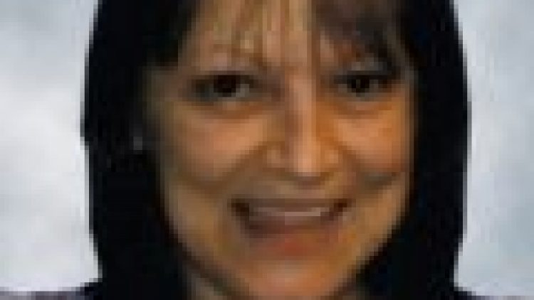 Mme Carole Lacasse
