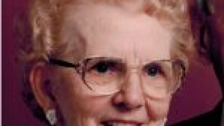 Mme Jeanne Paré-Jolicoeur