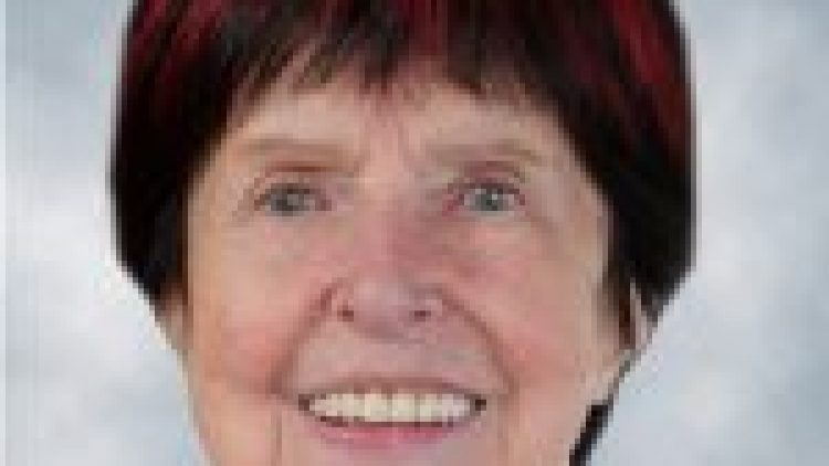 Mme Madeleine LaRue-Trussart