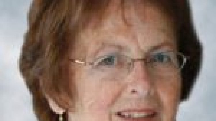 Mme Réjeanne Rodier-Bernier
