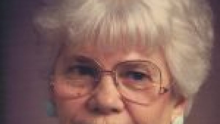 Mme Lauretta Bricault 1925-2018