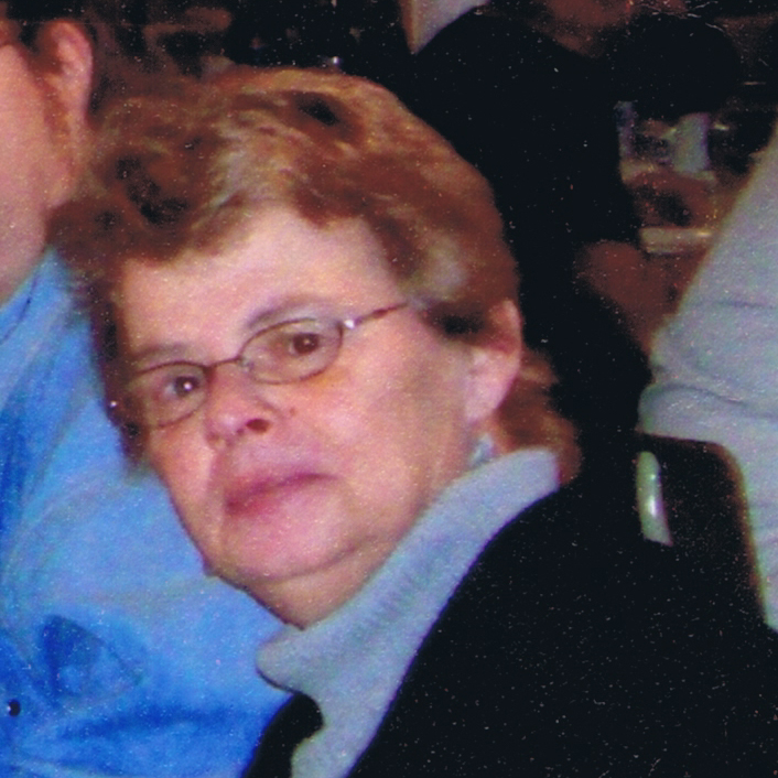 Suzanne-Meloche-carrée.jpg