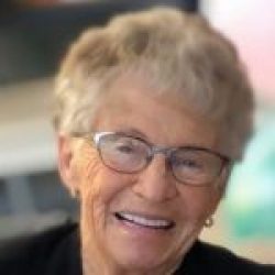 Mme Dorothy Adam 1929-2020