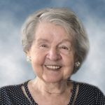 Estelle-Tétreault-CARRÉ-e1604589210942.jpg