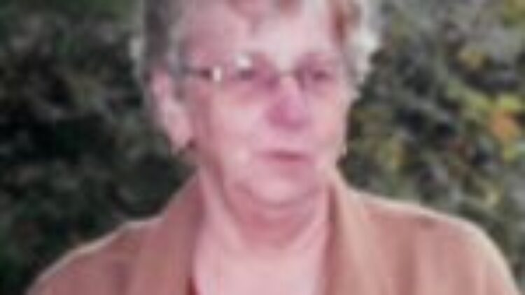 Mme Jeannine Deslandes 1939-2022