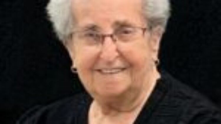 Mme Diane Côté-Daigle 1944-2022