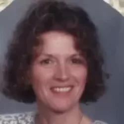Mme Lisette Laroche 1940-2023