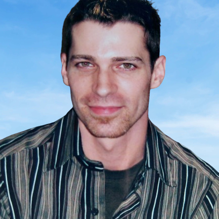 Kevin-Desroches-CARREE.png