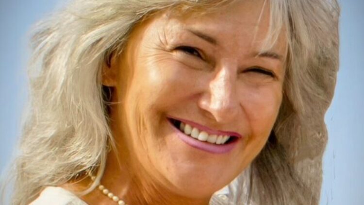 Mme Monique Corbeil 1957-2025