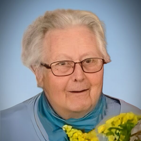 janine-boudry-carre-complexe-funeraire-lesieur-des-services-complets-e1770413983771.jpg