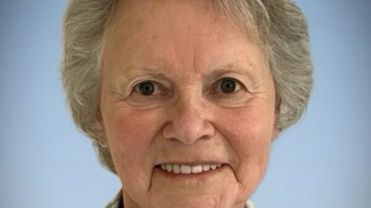 Mme Gabrielle Charron 1944-2026