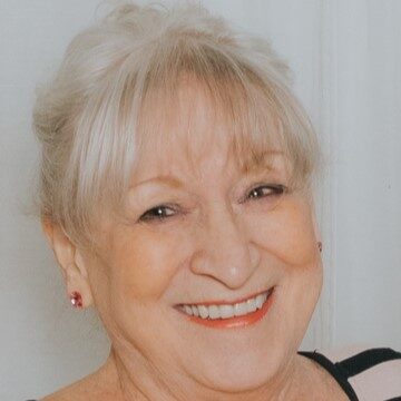ginette-trudeau-carre-complexe-funeraire-lesieur-des-services-complets-e1782150663439.jpeg